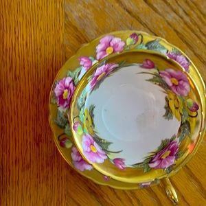 Royal Chelaa golden cup and plate